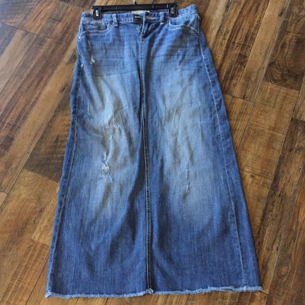 Really cute blue jeans skirt